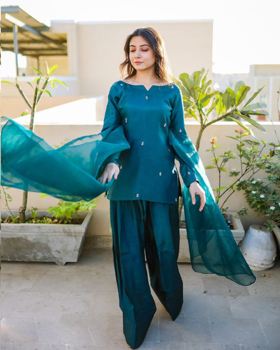 GV Teal Booti 3-Piece Silk Suit |  Luxury Pret