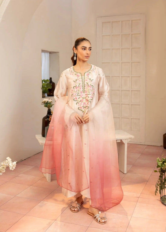 Gulvira Pastel Pink 3-Piece Silk Kurta Set | Winter Embroidered